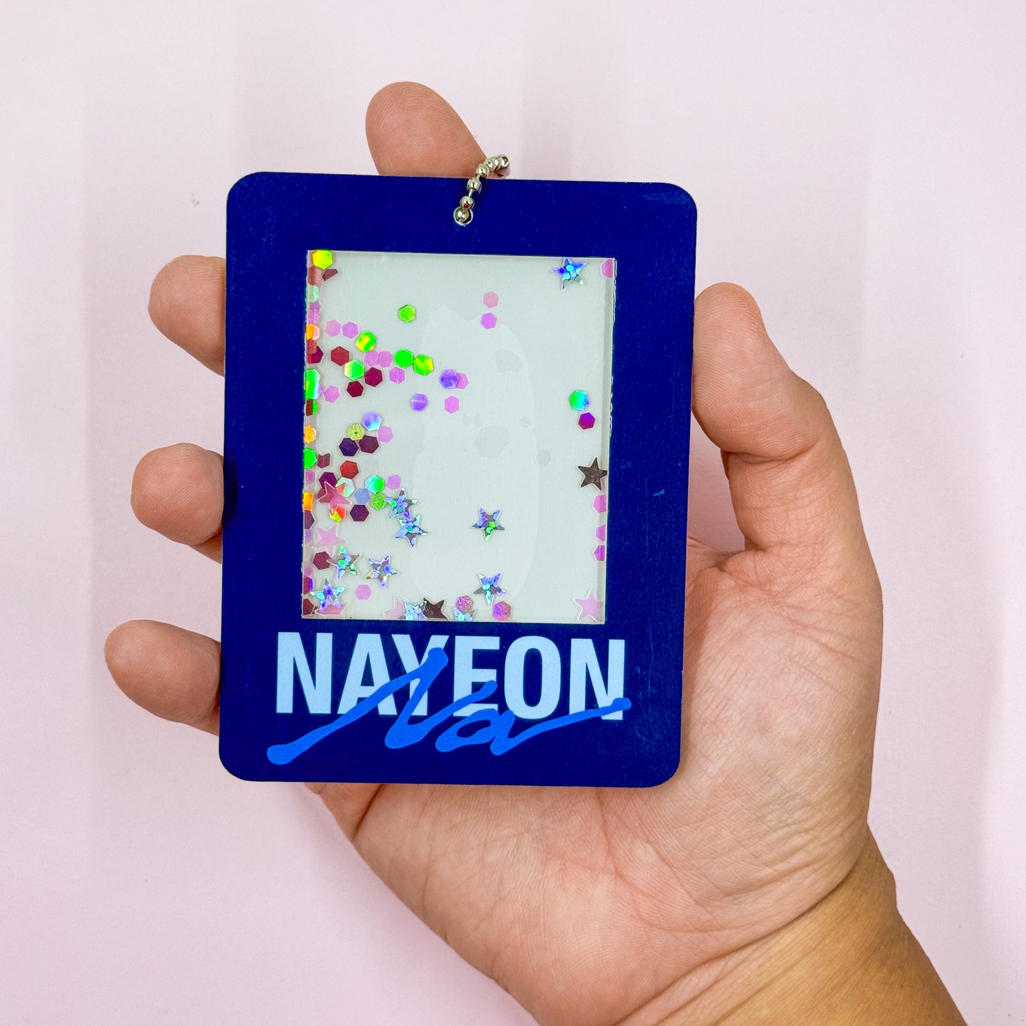 NAYEON, NA (BLUE) - Shaker Top Loader PC Holder